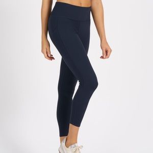 Vuori Stride Legging - NWOT (Ink Color)